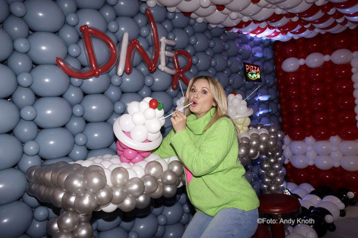 Eva Gr&uuml;nbauer - Deutschland-Premiere der Ausstellung LUFTBALLONWELTEN im Pineapple Park in M&uuml;nchen am 13.02.2026 Agency People Image (c) Andy Knoth 